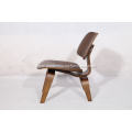 replica Eames molded plywood lounge chair